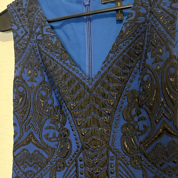 BCBGMaxAzria Royal Blue Baroque textured Mini Dress 0 - Picture 4 of 8
